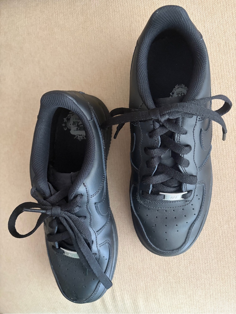 Nike Air Force 1 Low Black Sneakers Sz 8.5 (7Y)